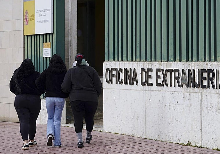 Al menos 7.000 personas podrán acogerse en Valladolid a la regularización de extranjeros